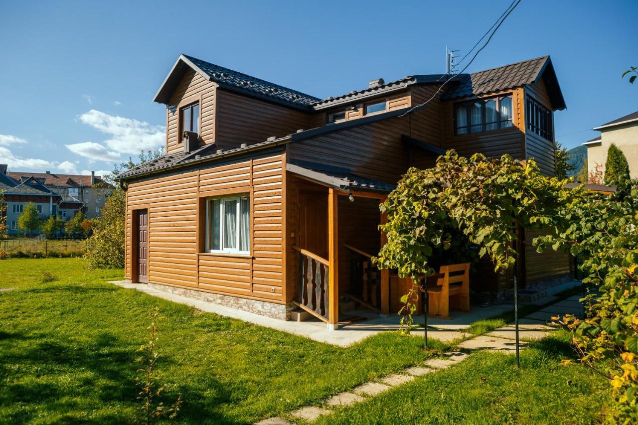 Апартаменти Для Двох Verkhovyna Ngoại thất bức ảnh
